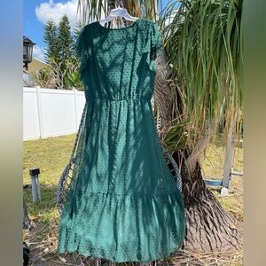 Textured Emerald Green Maxi Dress with Ruffle Sleeves